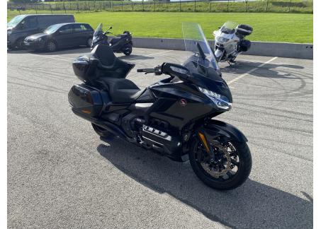 HONDA GL1800 GOLDWING .