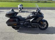 HONDA GL1800 GOLDWING