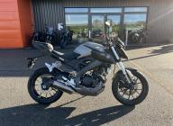 YAMAHA MT-125