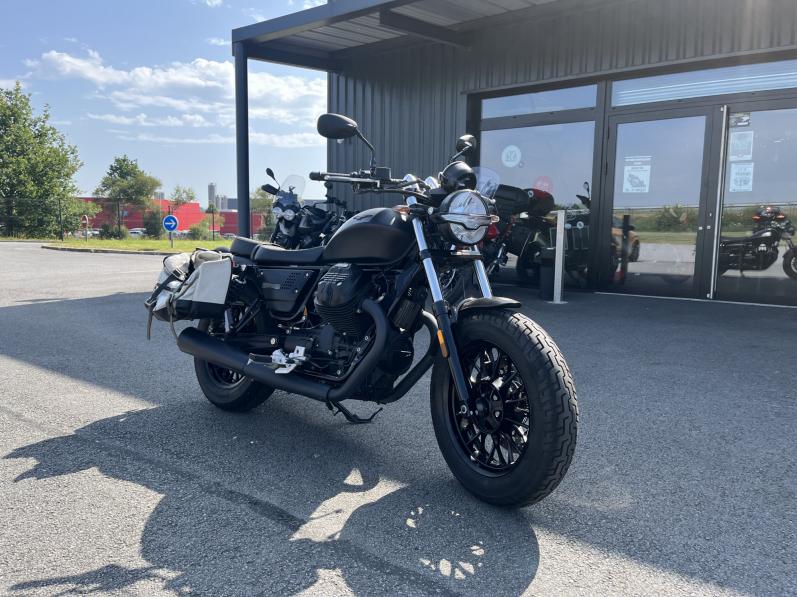 MOTO GUZZI V9 BOBBER