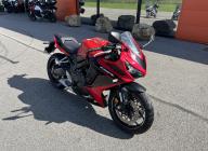HONDA CBR 650  R