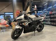 R6 Yamaha 