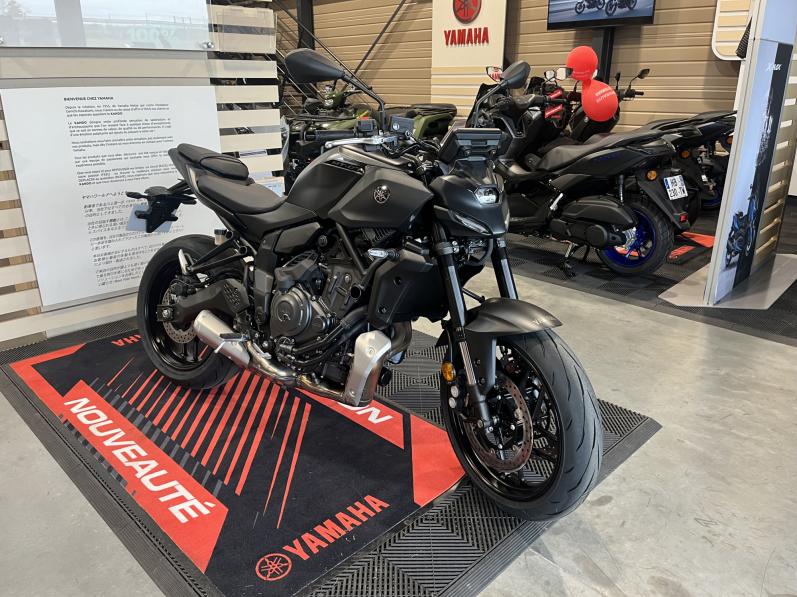 YAMAHA MT-07 (47.5CV)