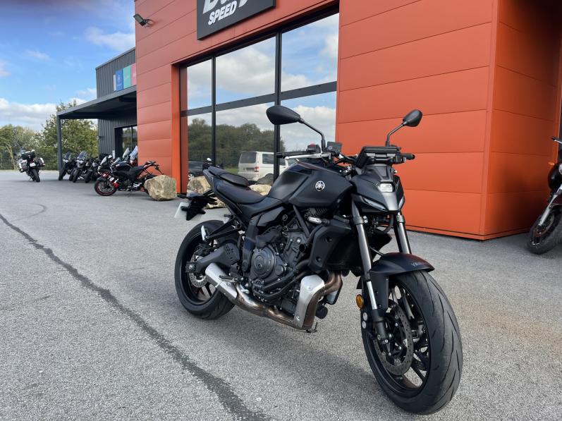 YAMAHA MT-07 (47.5CV)