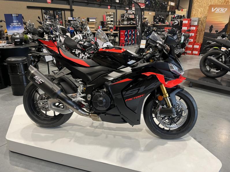 APRILIA RSV4 1100 FACTORY