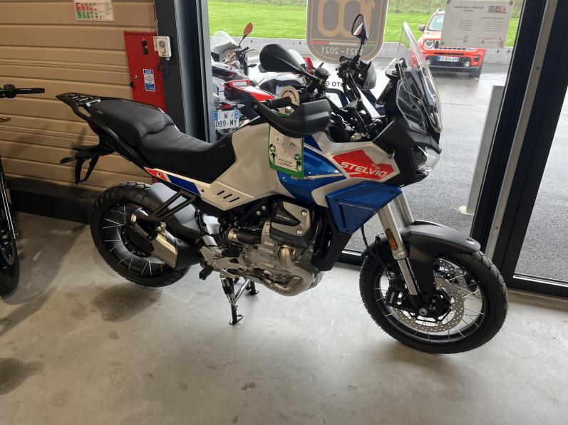 MOTO GUZZI STELVIO 1100