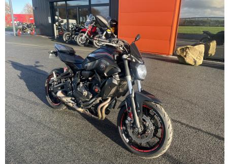YAMAHA MT-07
